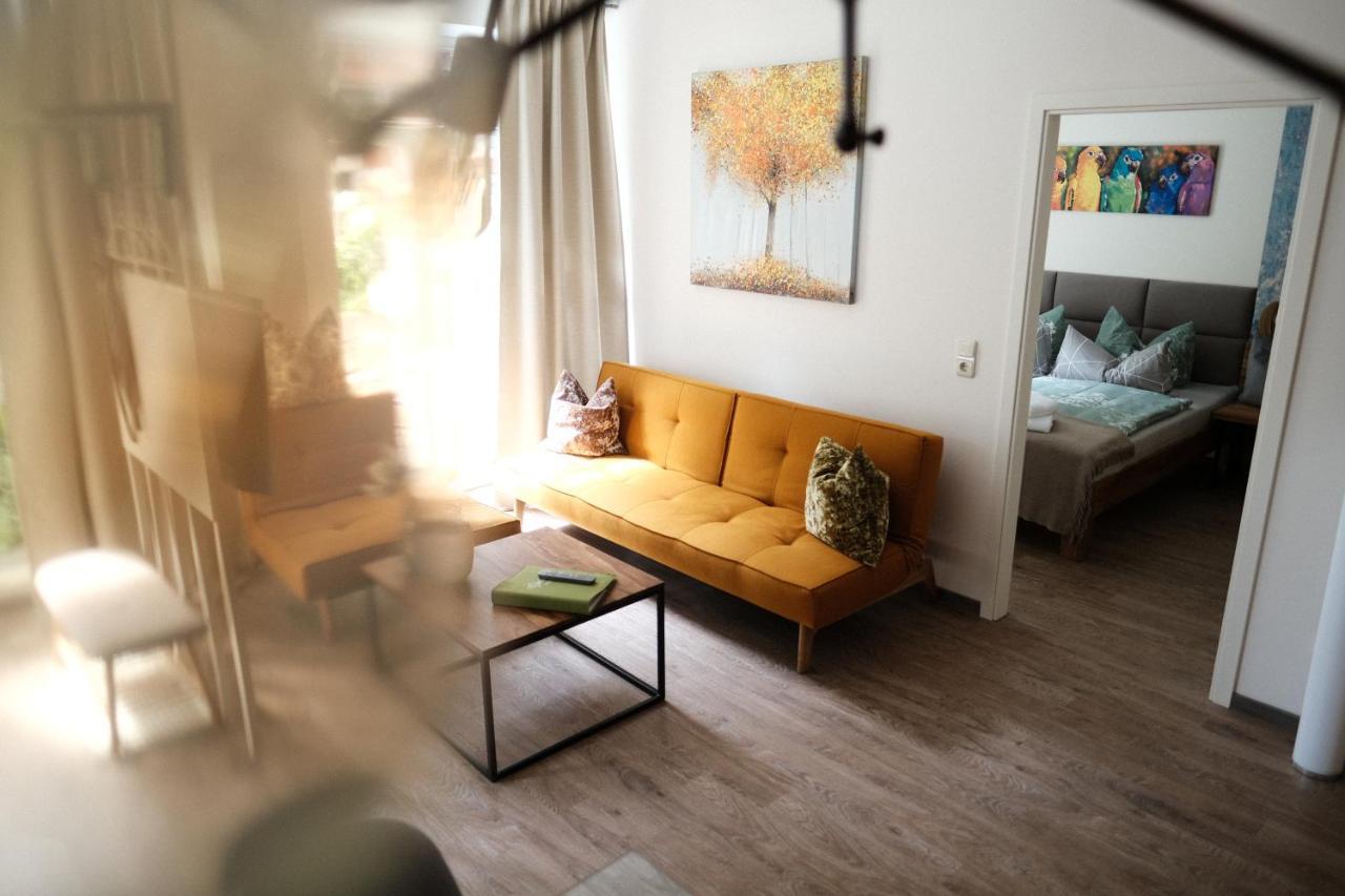 Apartments Zur Alten Konditorei ชเวียรีน ภายนอก รูปภาพ