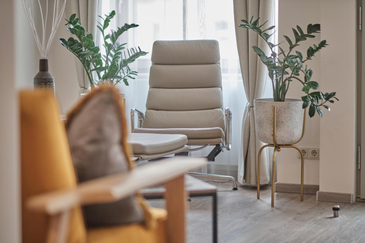 Apartments Zur Alten Konditorei ชเวียรีน ภายนอก รูปภาพ