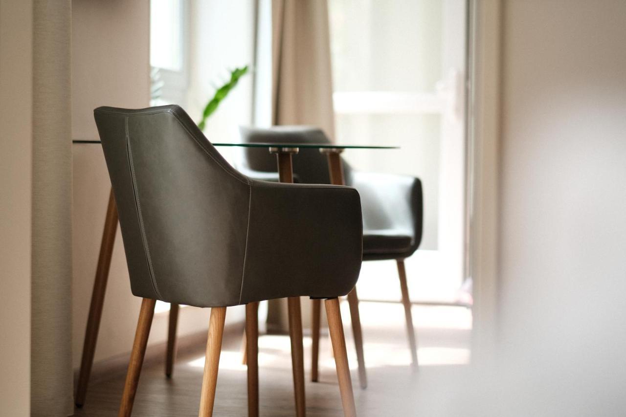 Apartments Zur Alten Konditorei ชเวียรีน ภายนอก รูปภาพ