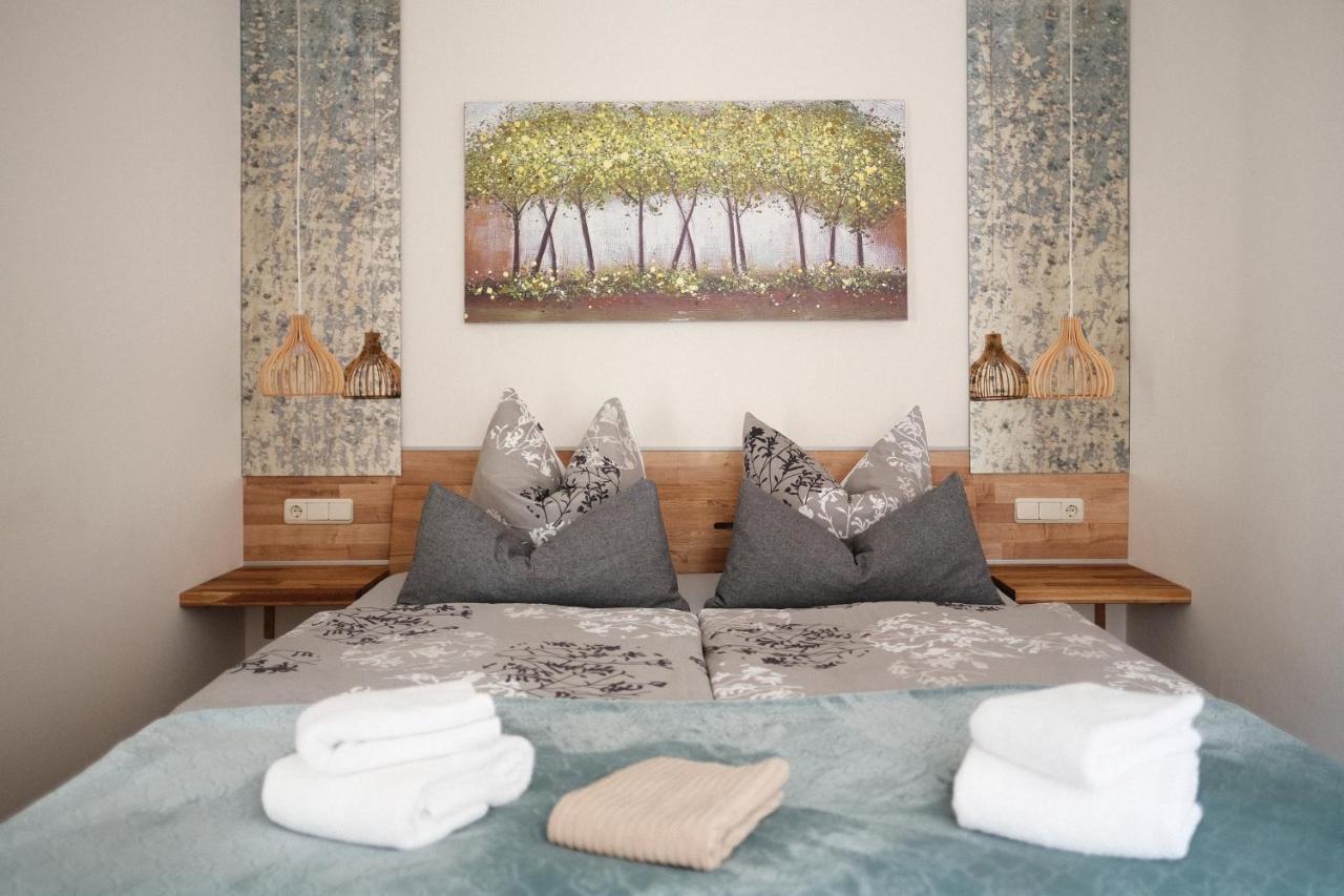 Apartments Zur Alten Konditorei ชเวียรีน ภายนอก รูปภาพ